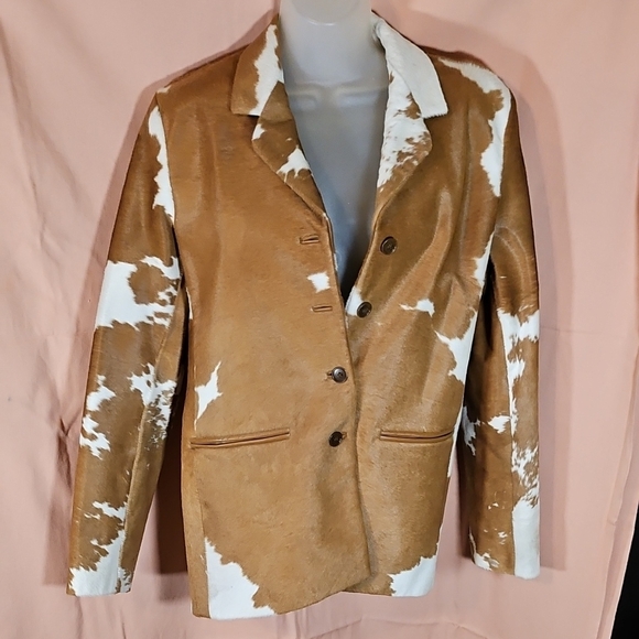 Brown and White Women's Jacket - Picture 1 of 4